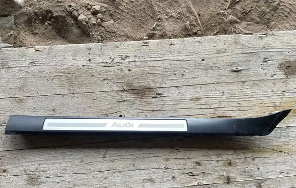 Audi A8 S8 D3 4E Rear sill trim cover 4E0853995K