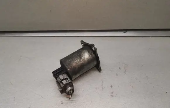 Renault Scenic II - Grand scenic II EGR valve 8200542997 7700107471