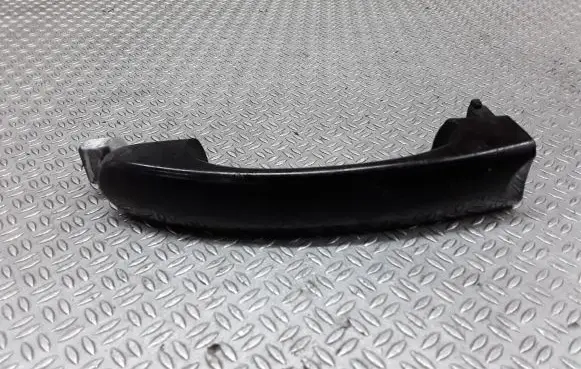 Volkswagen New Beetle Front door exterior handle
