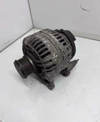 Volkswagen Golf Plus Generator/alternator 06F903023F 0124525066