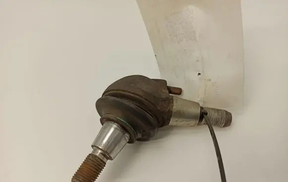 Mercedes-Benz E W212 Front ball joint 