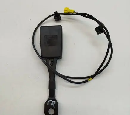 Mercedes-Benz E W212 Front seatbelt buckle A2128601369