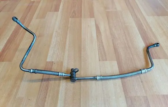Jaguar XF X250 Turbo turbocharger oiling pipe/hose 9X2Q6K679CB C2C40367