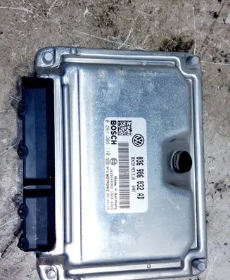 Volkswagen Golf Plus Engine control unit/module 036906032