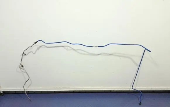 BMW M5 Fuel line pipe 7373615