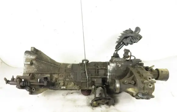 Mitsubishi L200 Manual 6 speed gearbox