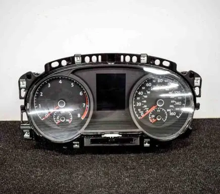 Volkswagen Golf VII Speedometer (instrument cluster) 5G1920840
