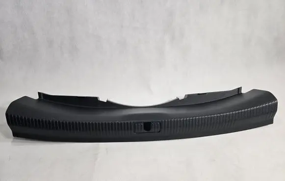 Audi A4 S4 B9 8W Trunk/boot sill cover protection 8W5863471