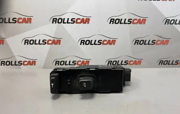 Volvo V70 Electric window control switch 30739981
