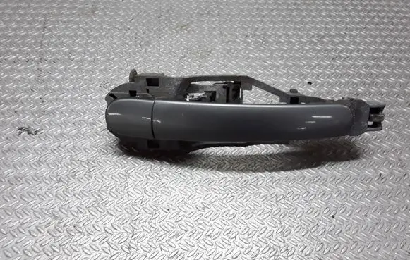 Volkswagen PASSAT B5.5 Rear door exterior handle 3B0837885