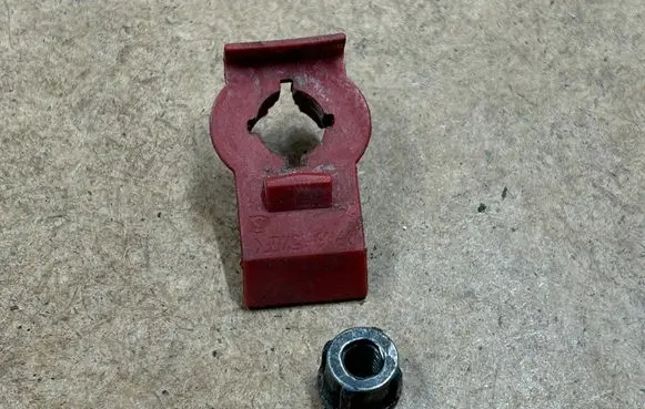 BMW 3 E46 Nuts/bolts 07147154229 7154229 51338218383