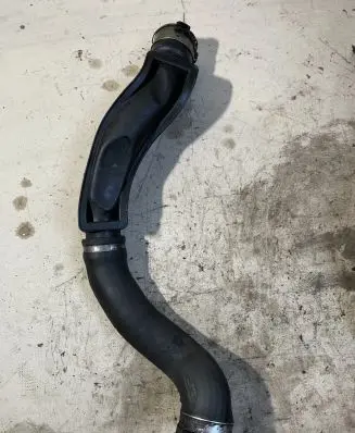 BMW 5 GT F07 Intercooler hose/pipe 7800145