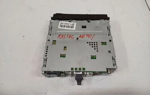 Fiat Doblo Radio/CD/DVD/GPS head unit