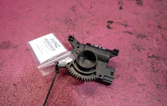 Fiat Punto (199) A/C air flow flap actuator/motor A21101100