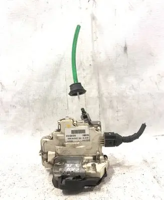 Audi A3 S3 A3 Sportback 8P Rear door lock 4F0839016 1500105