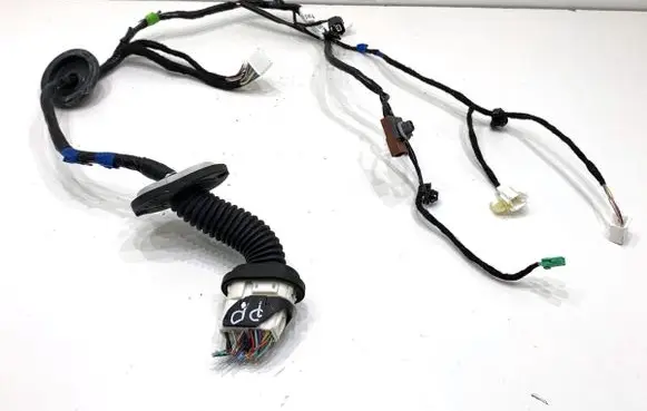 Mazda 3 Parking sensor (PDC) wiring loom BERF67200A