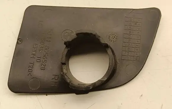 BMW X6 F16 Front parking sensor holder (PDC) 8056528 10503410