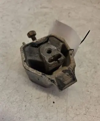 Audi 100 S4 C4 Gearbox mount 4A0399151D