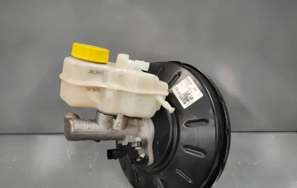 Volkswagen Polo V 6R Brake booster 6C1614105G
