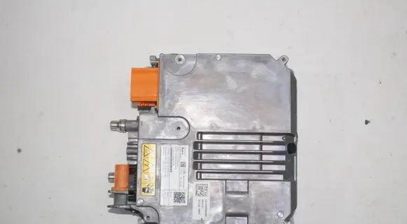 Mercedes-Benz EQA Voltage converter inverter A0009006844