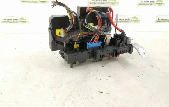 Mercedes-Benz C W204 Fuse box set DALISID3379 2049005003 2049065602