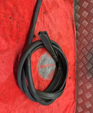 Engine compartment rubber