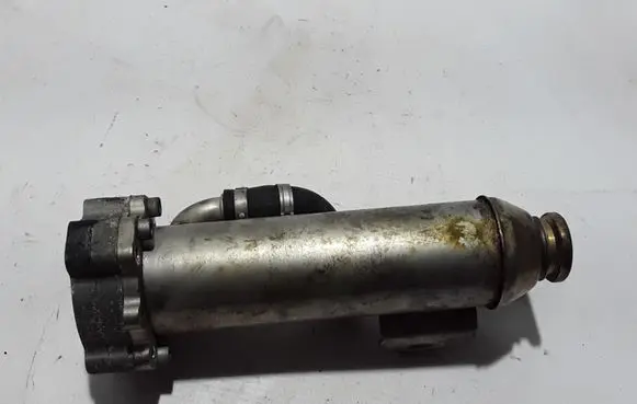 Volvo XC90 EGR valve cooler 8801828
