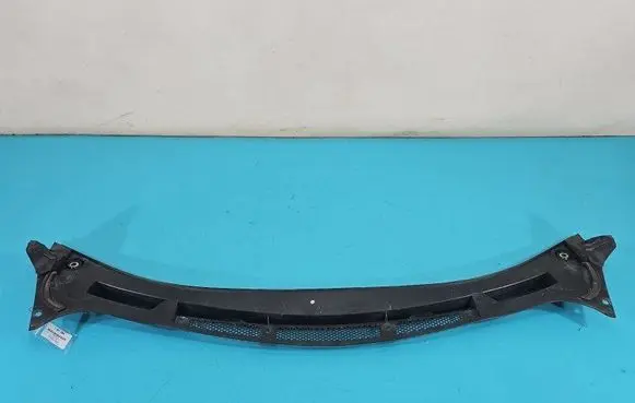 Wiper trim