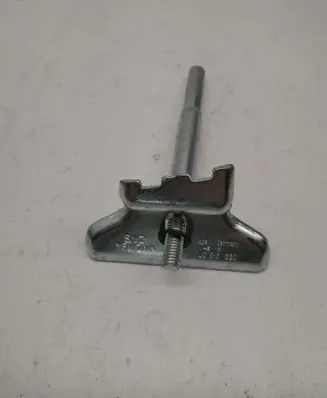 Volkswagen Touareg II Battery bracket 7L0915138