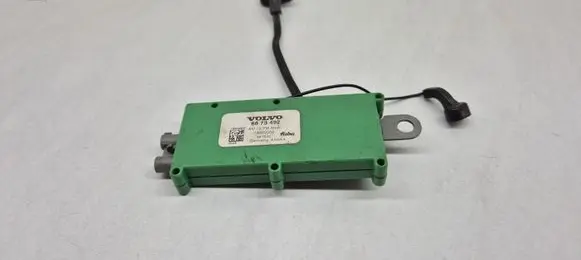Volvo S40 Aerial antenna amplifier 8673492