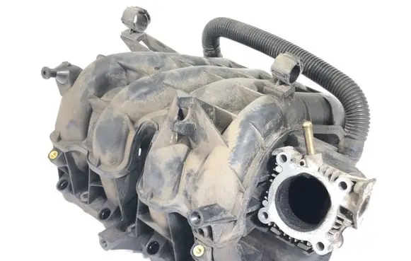 Volkswagen Golf IV Intake manifold 036129711