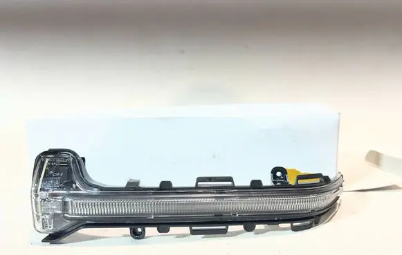 BMW 2 Active Tourer U06 Mirror indicator light 7932417