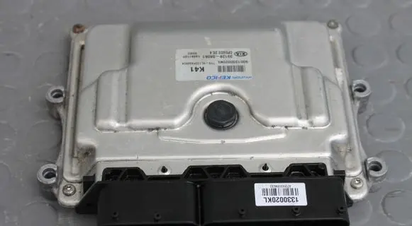KIA Rio Engine control unit/module 9001330020KL