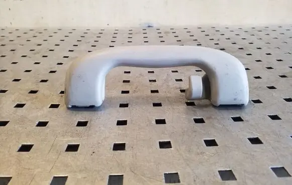 Chevrolet Orlando Rear interior roof grab handle