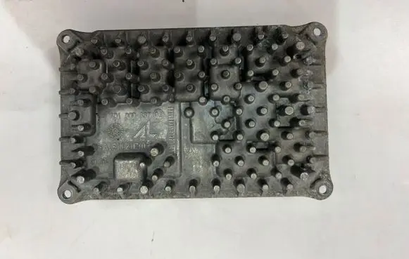 Mercedes-Benz B W247 LED ballast control module A2479004807