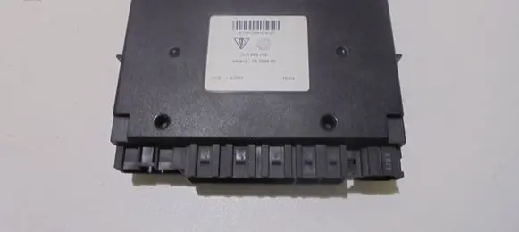 Volkswagen Touareg I Comfort/convenience module 7L0959760