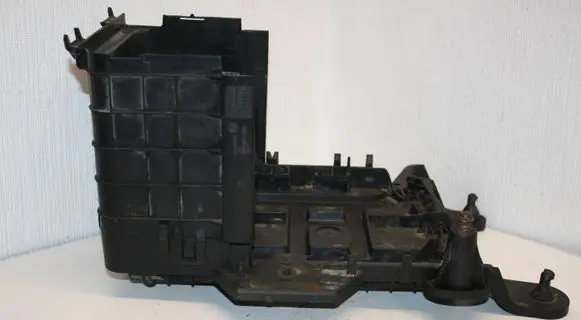 Battery box tray