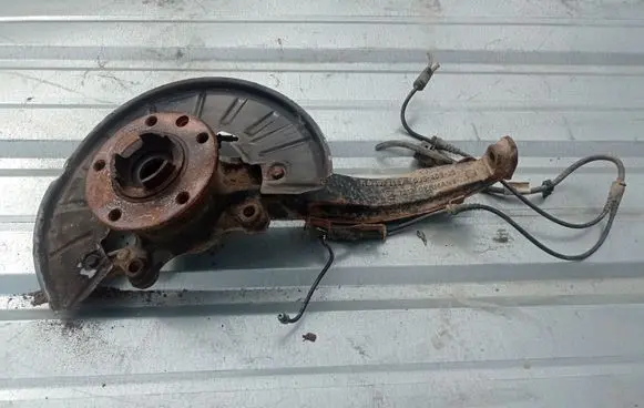 Porsche Cayenne (9PA) Front wheel hub 7L0407258A