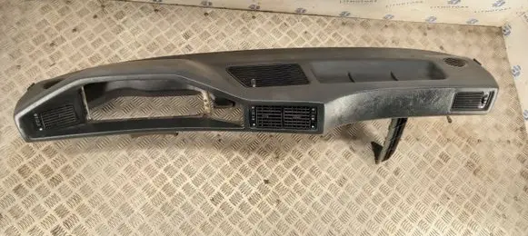 BMW 5 E28 Dashboard 51451872376