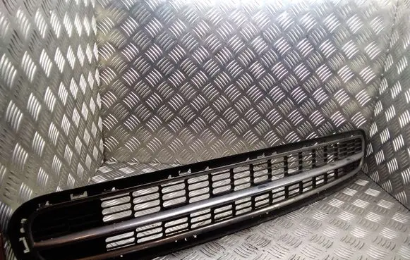 Mini One - Cooper Coupe R56 Front bumper lower grill 2753647