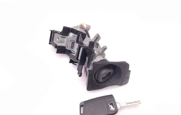 Man TGE 1gen Ignition lock 1K0905851 5Q0905865A 2705201801
