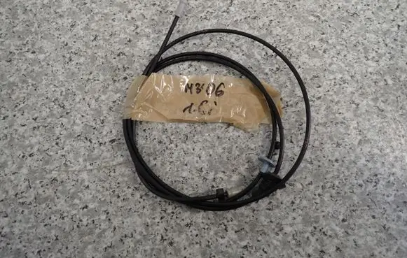 Mazda 3 I Engine bonnet/hood lock release cable 