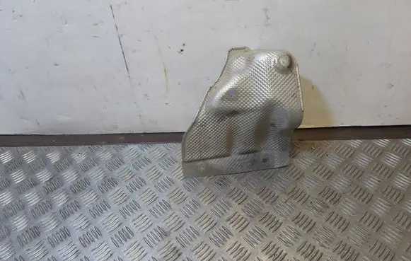 Mercedes-Benz GL X164 Heat shield in engine bay A1646823571