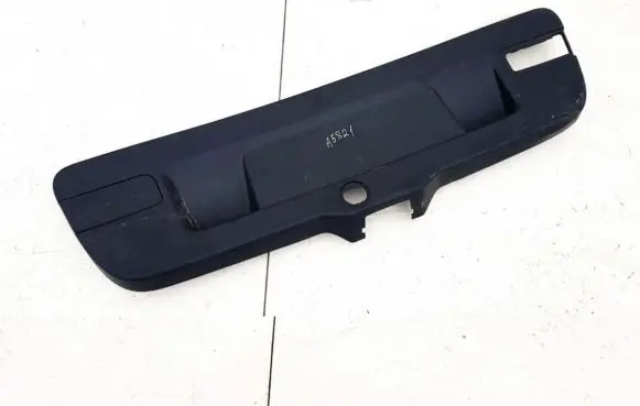 Volkswagen Jetta VI Other trunk/boot trim element 5c6867605a