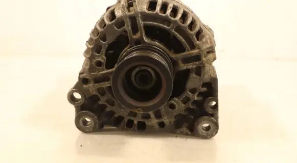 Skoda Fabia Mk1 (6Y) Generator/alternator 037903025M
