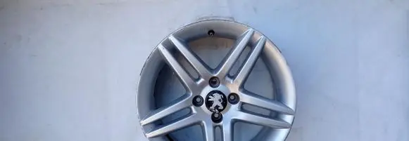 Peugeot 308 R17 alloy rim 9673739077