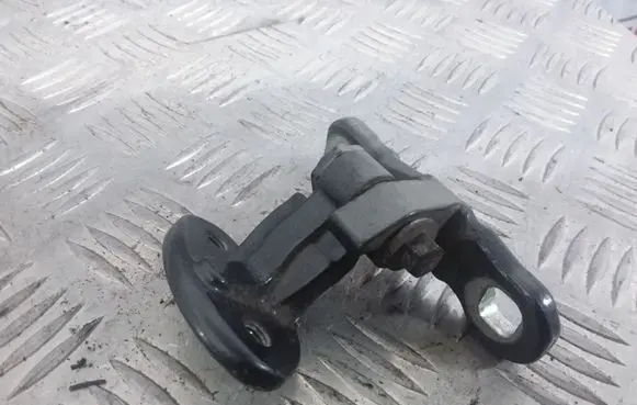 Volvo S40 Rear door lower hinge 30715361