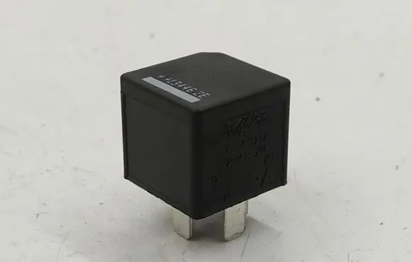 Jaguar XF X250 Other relay 5M5T14B192