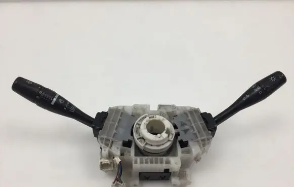 Wiper turn signal indicator stalk/switch