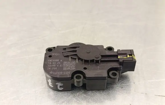 Peugeot 3008 III Air flap motor/actuator 1459EKC0003